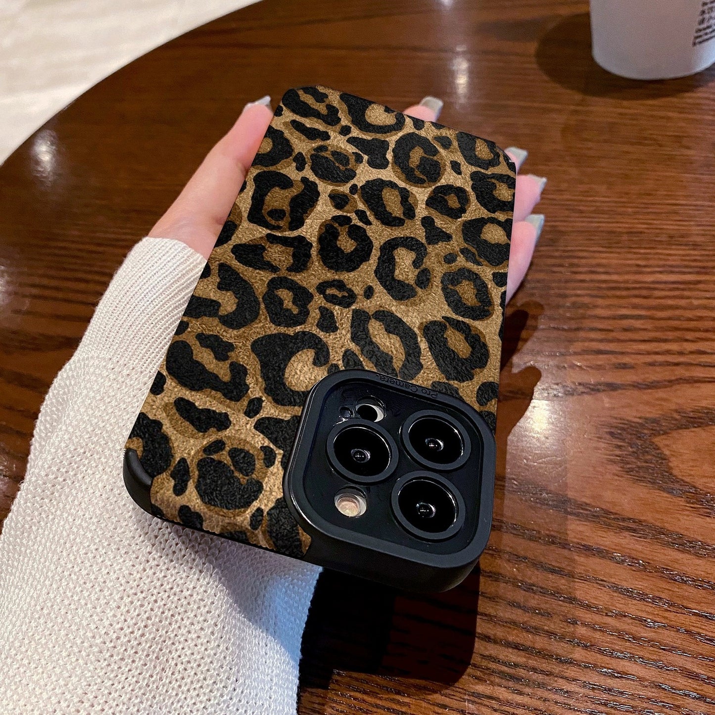 Cartoon Phone Case All-inclusive Gold Leopard Print